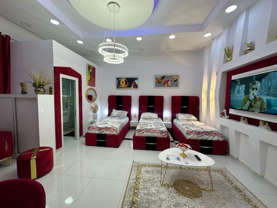 Апартаменти Studio Near Tirana Airport 2- Self Check-In Free Parking Valias Екстер'єр фото
